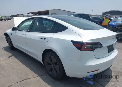 2023 Tesla Model 3 Rear-Wheel Drive z USA, uszkodzony, nr VIN 5YJ3E1EA3PF604076